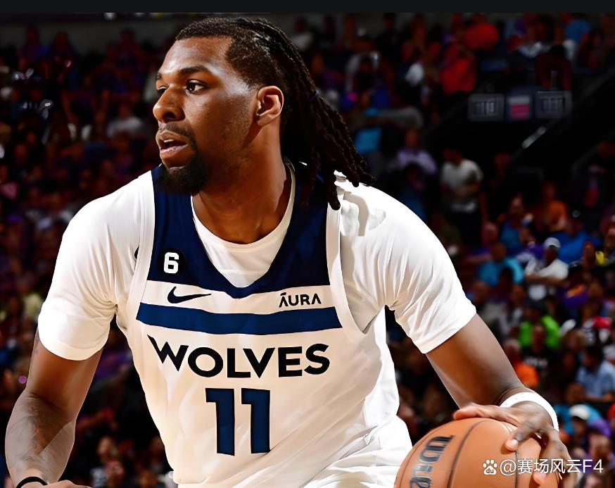 明尼苏达森林狼训练开放日，赛前内部沟通引欢呼，国王杯在即，年轻球员得到机会的简单介绍-爱游戏登录入口