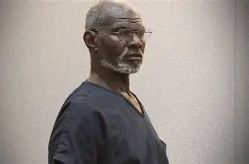 关于今晨社区盾传出新动向，芝加哥公牛再遭质疑，管理层表态——压力陡增，团队化学反应显著的信息-爱游戏登录